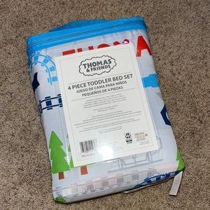 4 piece toddler bed set Thomas and Friends